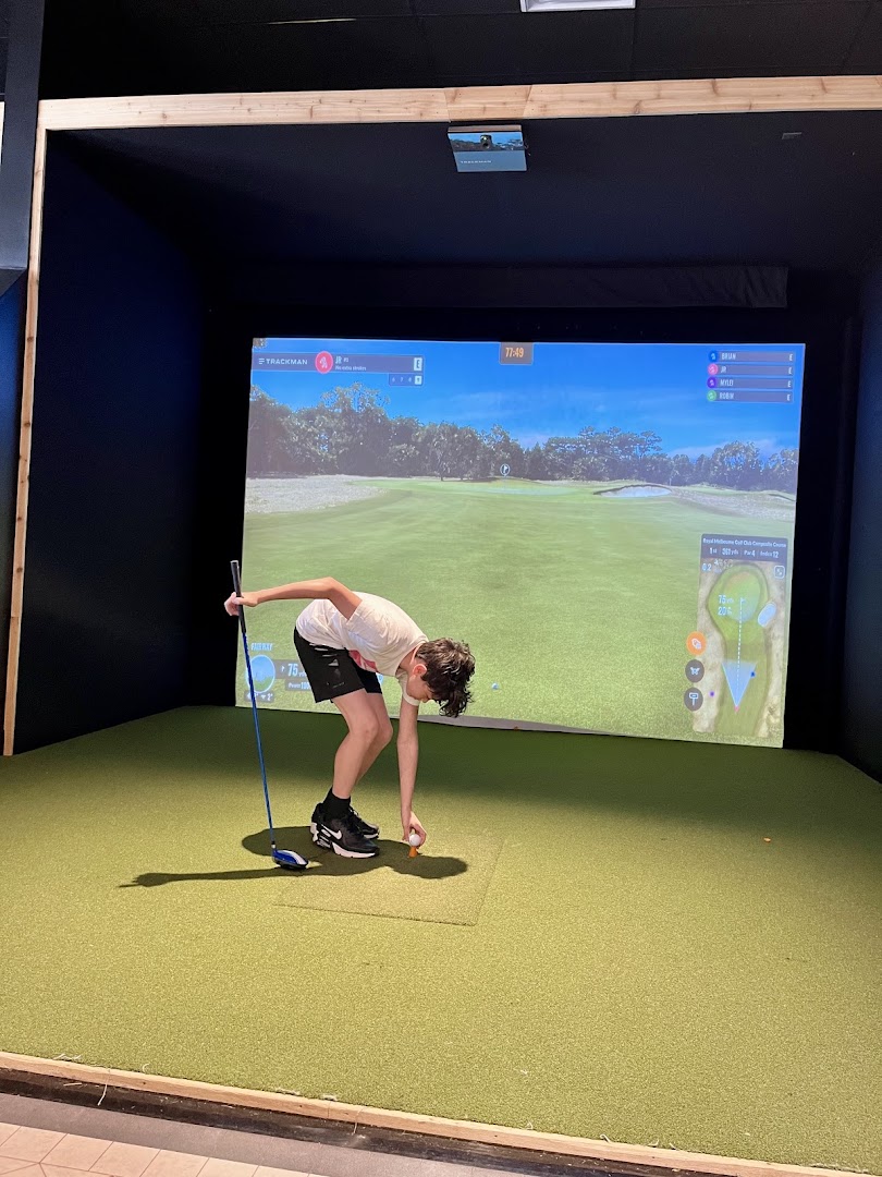 Backswings Golf & Grill in Tupelo, MS